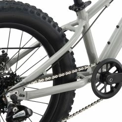 STP 20 Liv -Bikes boutique MY21 STP 20 Giant Color A Concrete MTB 7