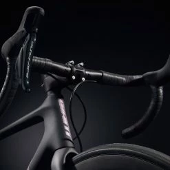 TCR Advanced SL Disc 0 Di2 -Bikes boutique MY22 TCR Advanced SL 0 Disc DA Color A Raw Carbon D2