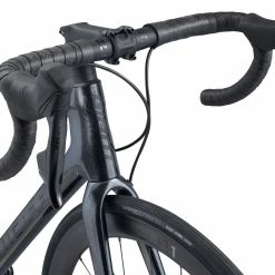 TCR Advanced Pro Disc 1 AXS -Bikes boutique MY22TCRAdvancedPro1Disc AX ColorABlackDiamond D1