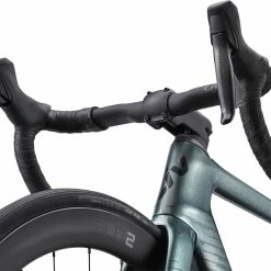 EnviLiv Advanced -Bikes boutique MY23EnviLivAdvanced1 ColorAAirglow Road 8